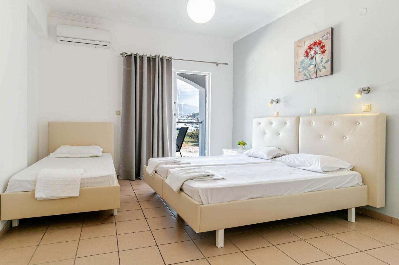 Porto Marina Aparthotel Гоувия Экстерьер фото